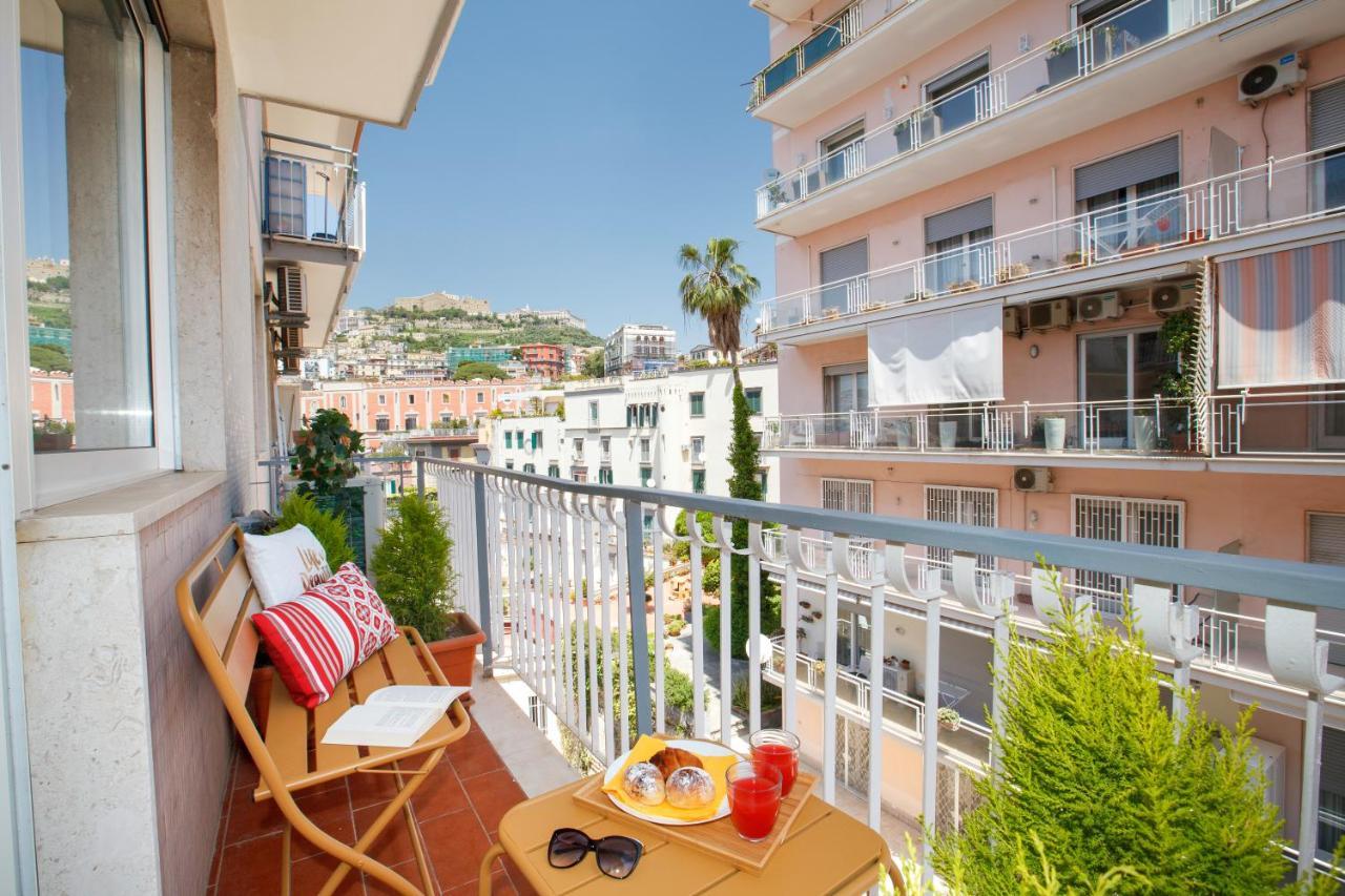 Vivaldo Suite Piazza Dei Martiri - Guest House Neapel Exterior foto